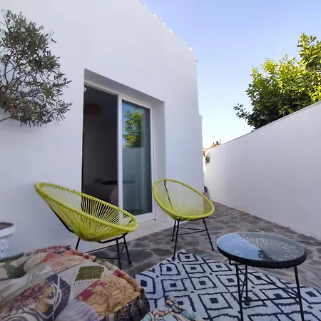 Casa Karma Фуэнхирола